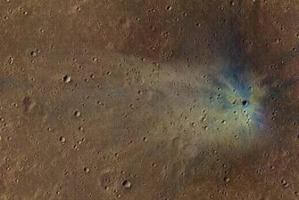 Оставил два миллиарда кратеров: ученые рассказали о гигантском объекте, упавшем на Марс