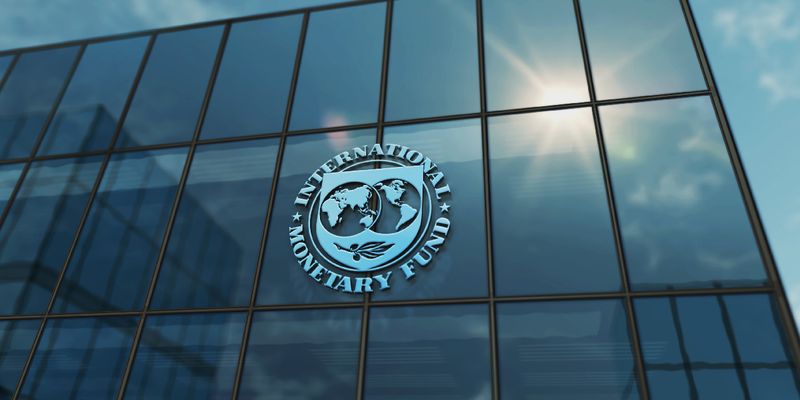 Украина получила четвертый транш от МВФ на $880 млн