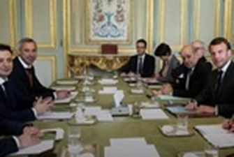 Появилось видео переговоров Зеленского и Макрона