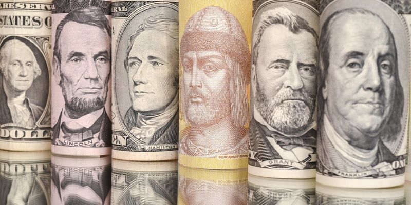 Скільки сьогодні коштує валюта: свіжі курси Нацбанку