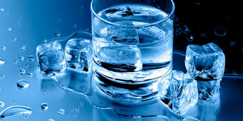 Как правильно пить воду при повышенном давлении?