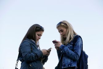 Через смартфони люди стали частіше травмуватися - дослідження