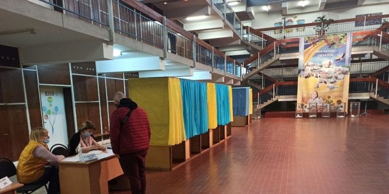 Довыборы в Верховную Раду: ЦИК опять поменяла главу комиссии на Ивано-Франковщине