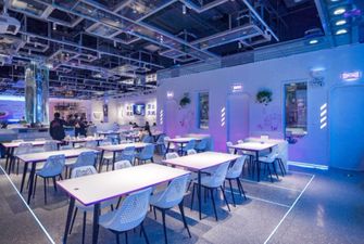 В Китае открыли первый роботизированный ресторан