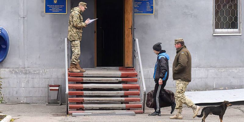 В Украине может появиться реестр "уклонистов": нардеп рассказал, кто туда попадет