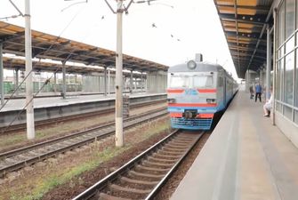 Укрзализныця на майские праздники добавит еще один поезд
