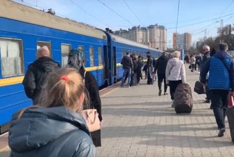 "Укрзализныця" вводит новые жесткие правила: как теперь купить билеты и что нужно знать украинцам