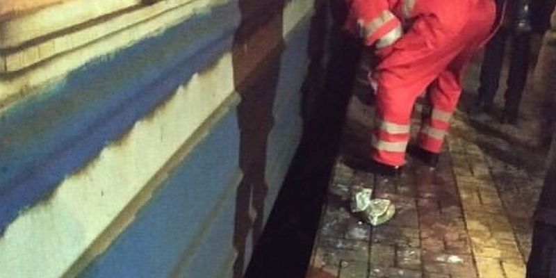 Под Киевом пьяный мужчина бросился под электричку
