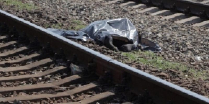 В Запорожье поезд насмерть сбил 60-летнюю женщину