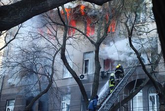 До Одеси прибула урядова комісія з розслідування причин пожежі в коледжі