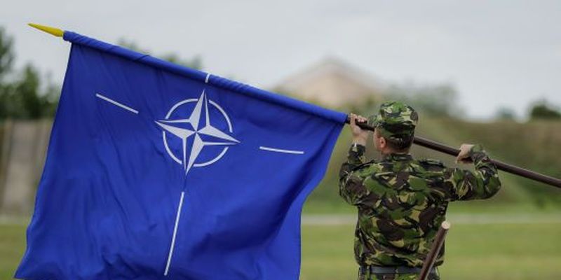 Кулеба розповів подробиці майбутнього "унікального" візиту керівництва НАТО до України