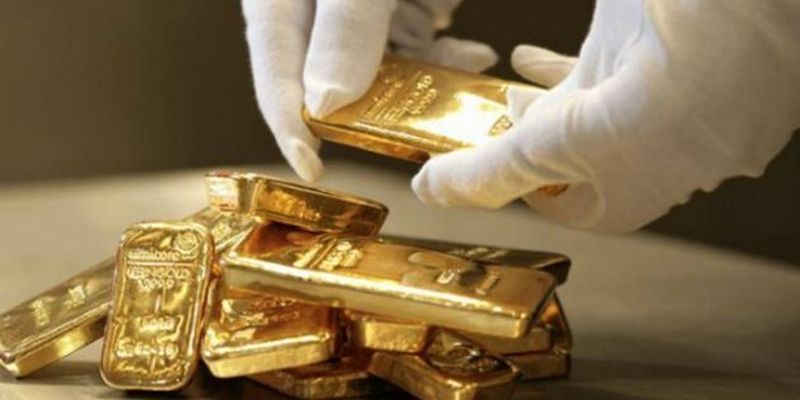 ВАКС арестовал экс-прокурора, подозреваемого в завладении 8 килограммами золота