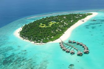 Мальдіви вводять податок на виїзд з островів для всіх мандрівників