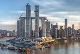 В Китае открылся самый высокий в мире "горизонтальный" небоскреб по проекту израильского архитектора