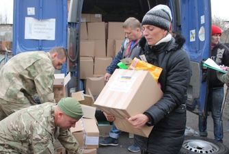 Румыния передала Буковине для борьбы с COVID-19 40 тонн гуманитарного груза
