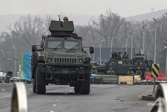 Китай готов противостоять "проникновению внешних сил" в Казахстан