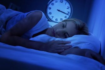 Стрессы, алкоголь: 11 причин, почему вы плохо спите