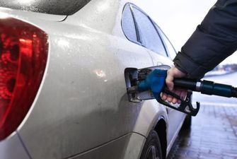 Низка українських АЗС змінили ціни бензину та дизельного пального