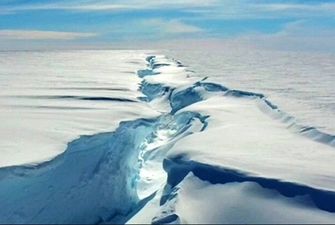 Земля разверзлась. Глыба льда площадью 1550 км² откололась от шельфового ледника Антарктиды