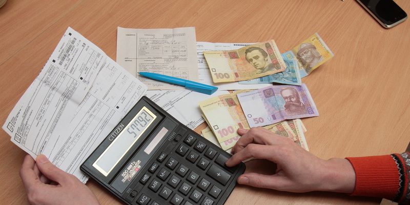 Рахунки на десятки тисяч гривень: у "Київтеплоенерго" прокоментували платіжки в 10–17 тисяч