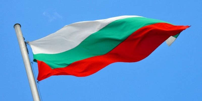 Шпионский скандал в Болгарии: двух дипломатов РФ объявят персонами нон грата