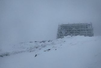 В Карпатах намело до полуметра снега