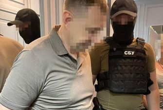 Киевский чиновник организовал легализацию россиян: наладил оформление украинских документов