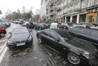 Пробок не избежать: сегодня в центре Киева ограничат движение, опубликованы список улиц и карта