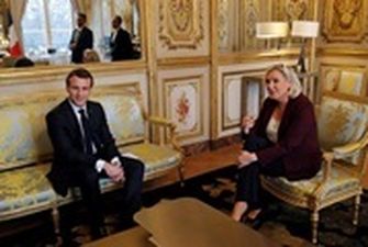 Выборы во Франции: Макрон против подруги Путина