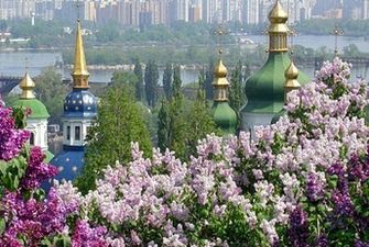 Ливни и жара до +22: прогноз погоды в Киеве до конца весны