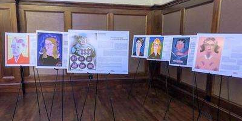 У США презентували виставку портретів українських жінок-вчених
