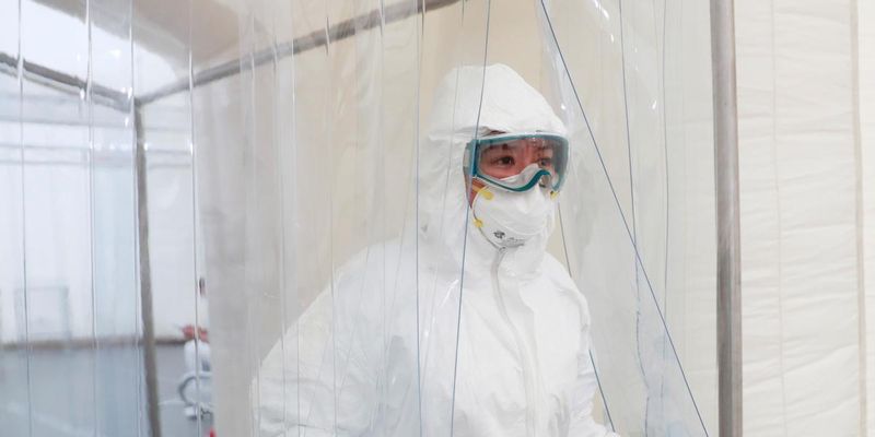 В Україні у зв’язку з епідемією коронавірусу готуються розгортати мобільні госпіталі – Зеленський