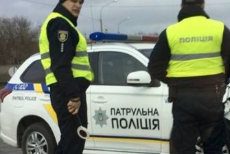 «Ехали охранять участки»: 21 июля полиция на въезде в Киев остановила автобусы с «титушками»