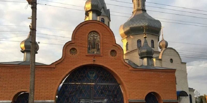 На Рівненщині невідомі розбили ікону та пошкодили храм УПЦ