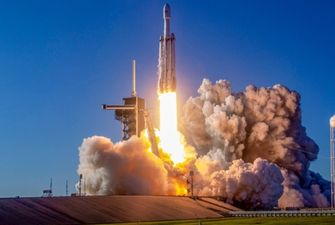 SpaceX будет отправлять в космос прах людей