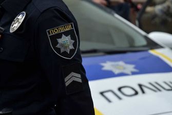 Полицейские на Киевщине 10 лет “дорисовывали” себе большую зарплату