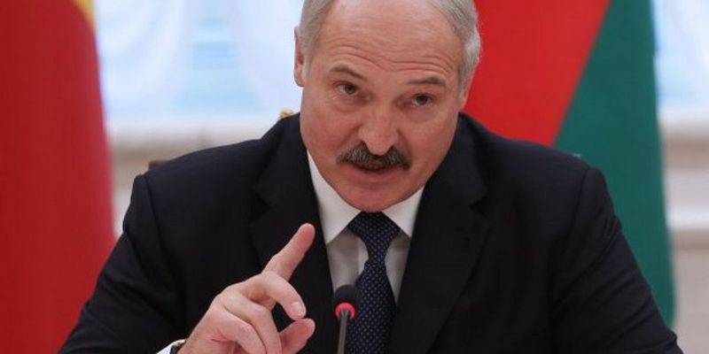 С Лукашенко что-то не так: политолог обратил внимание на заявление минобороны Беларуси