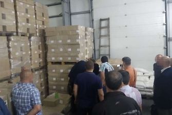СБУ виявила 180 тонн зіпсованих консервів, якими посадовці хотіли годувати бійців на Донбасі