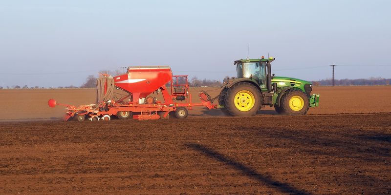 Україна зацікавлена у виробництві сільгосптехніки разом з Польщею