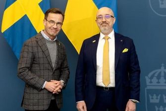 Резніков обговорив із прем’єром Швеції зміцнення безпеки у Європі