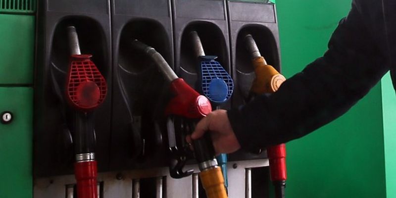 В Чехии бензин дешевле, чем на Закарпатье