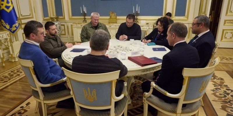 Зеленский сообщил Клеверли о первоочередных оборонных потребностях Украины