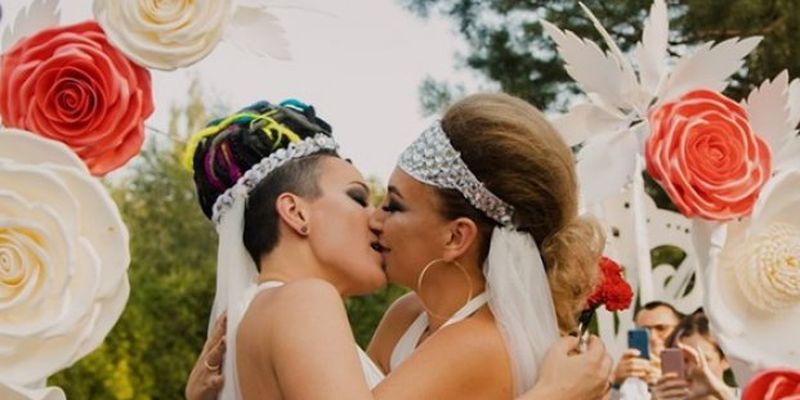 В Украине состоялась первая лесбийская свадьба