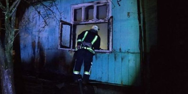 Во Львовской области в жилом доме произошел пожар: есть жертвы