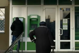 2000 грн під ялинку: ПриватБанк роздасть українцям гроші, як отримати