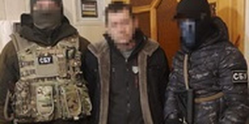 Шпионил за ПВО: СБУ задержала в Днепре боевика-рецидивиста