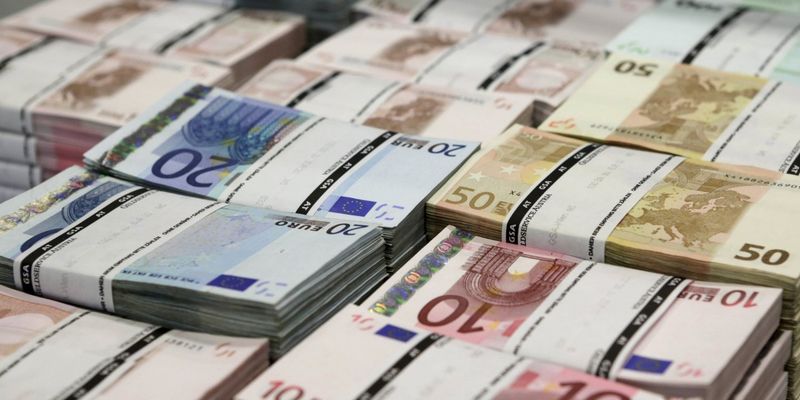 Україна розмістить євробонди в євро під 5% річних - джерело