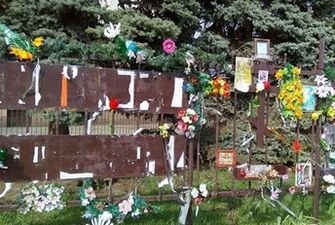 В Одессе осквернили мемориал погибшим 2 мая: фото