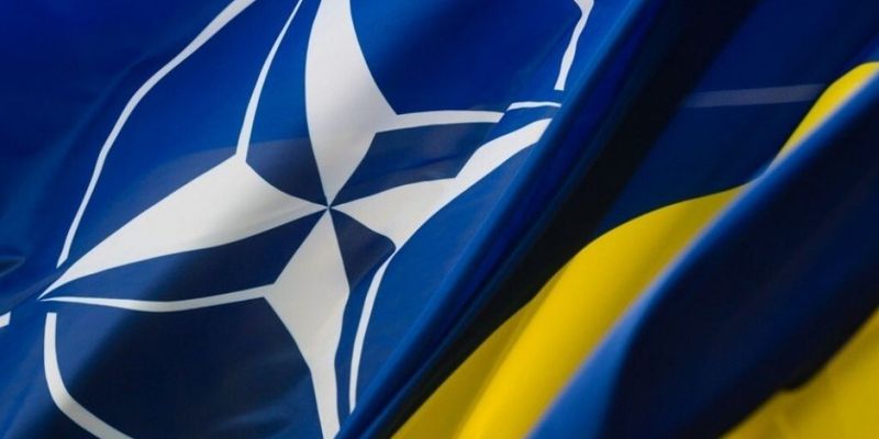 Країни-члени НАТО хочуть поговорити із Зеленським про його мирні ініціативи