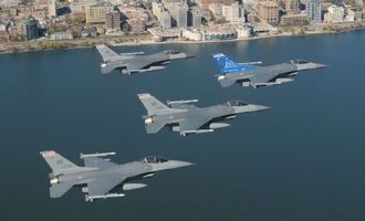 Передача Украине истребителей F-16: политический обозреватель США назвал два ключевых фактора принятия решения